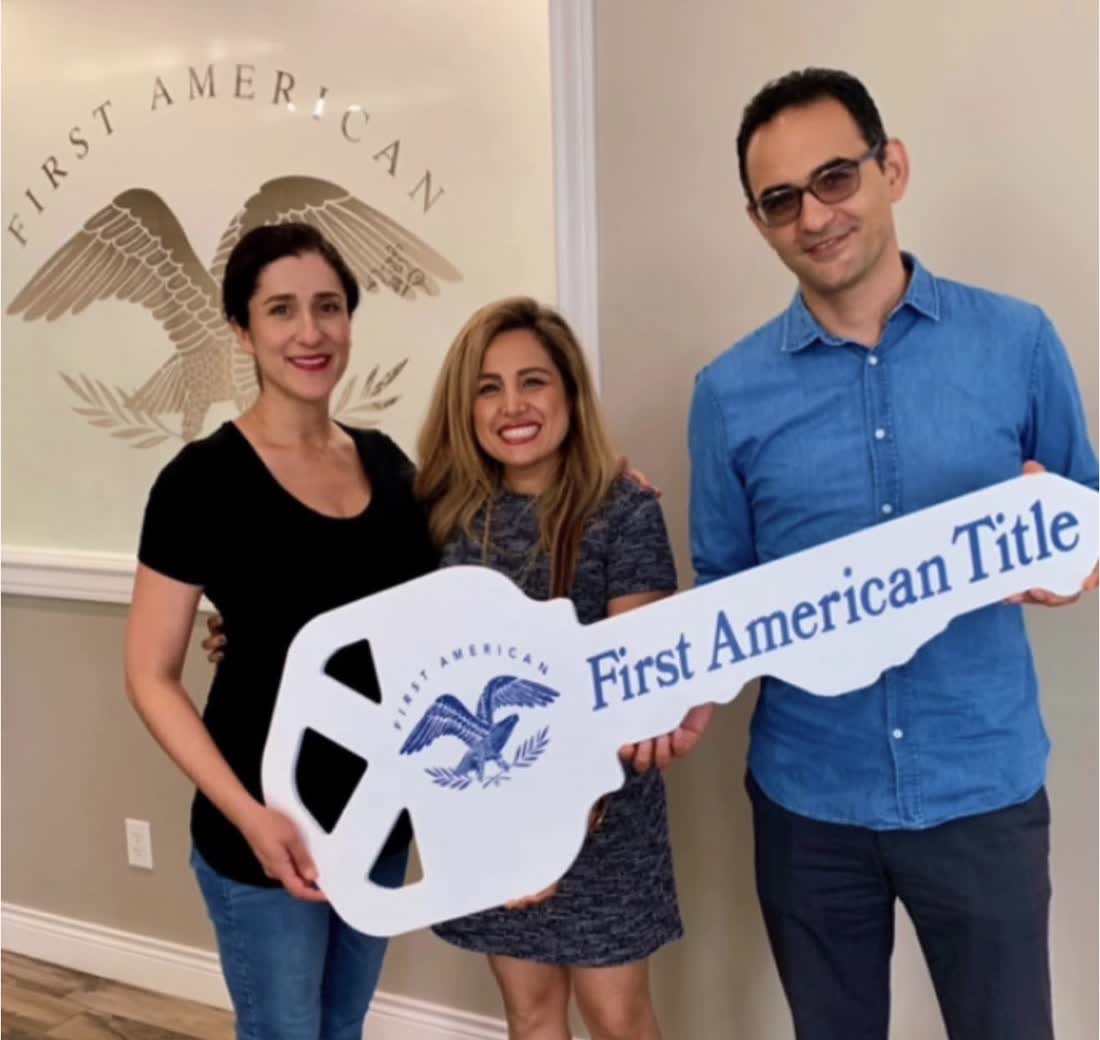 A closing day with Sunny's clients