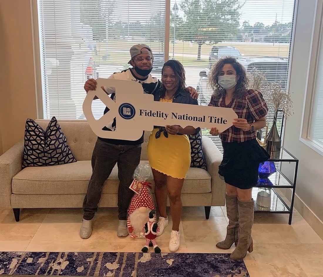 A closing day with Sunny's clients